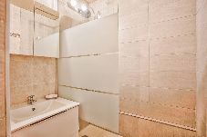 Appartement à Merville-Franceville-Plage - CLE-M-FLEURIE 44
